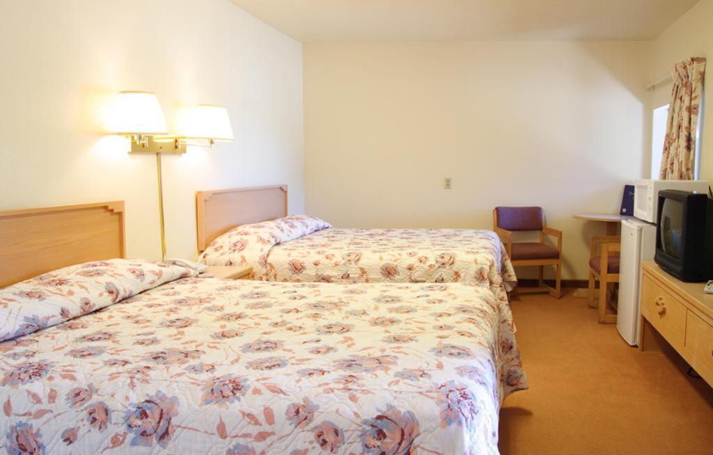 Country Inn Motel Dove Creek Zewnętrze zdjęcie