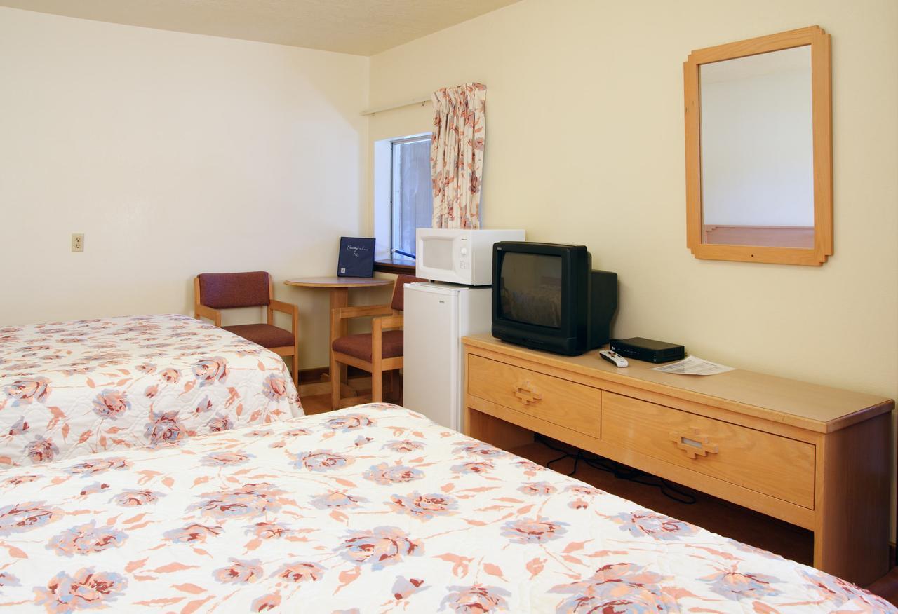 Country Inn Motel Dove Creek Zewnętrze zdjęcie