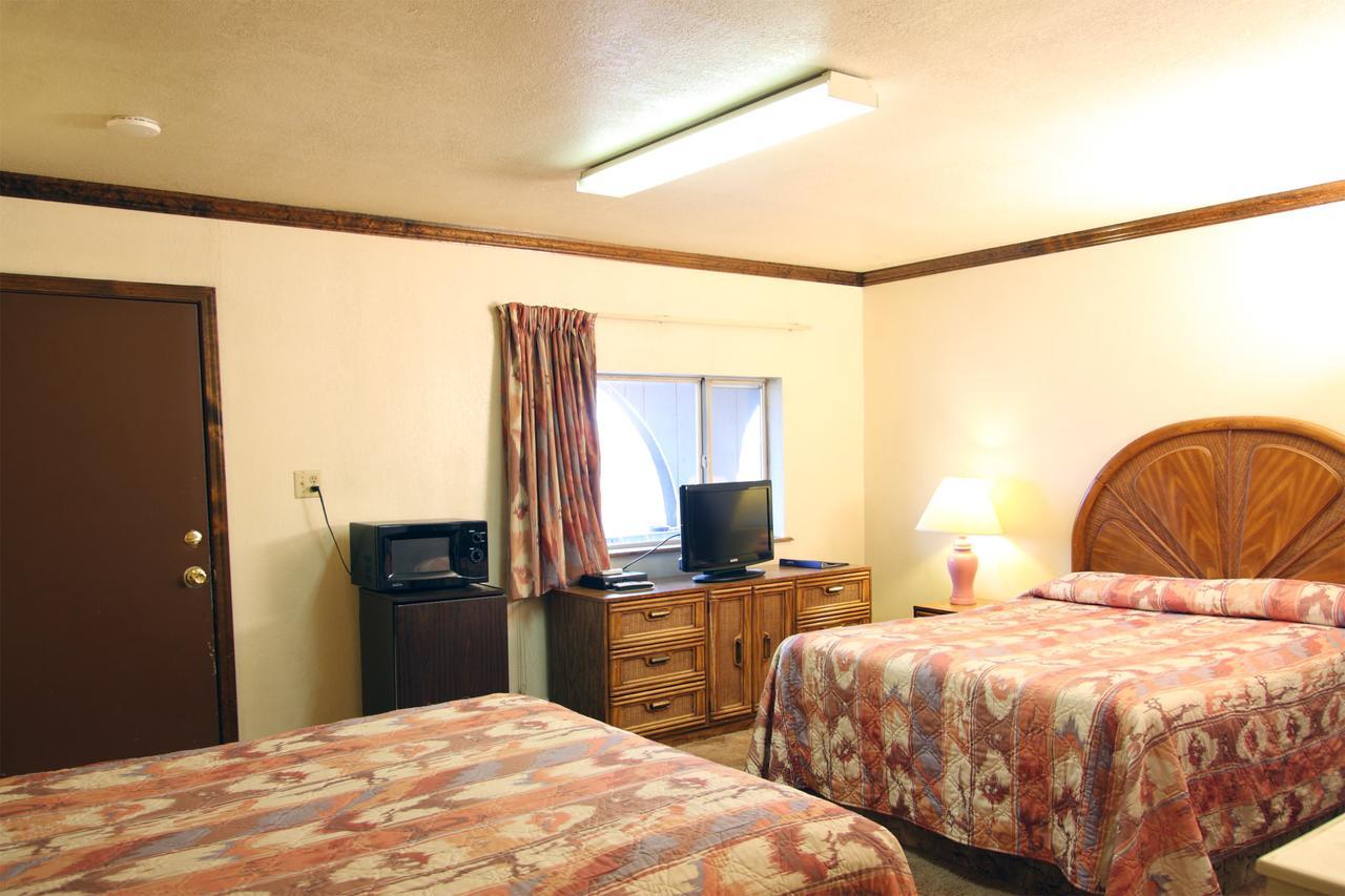 Country Inn Motel Dove Creek Zewnętrze zdjęcie